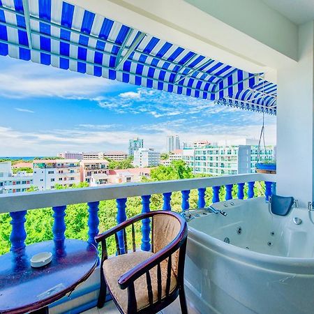 Ruamchok Ocean View Apartment Pattaya Bagian luar foto
