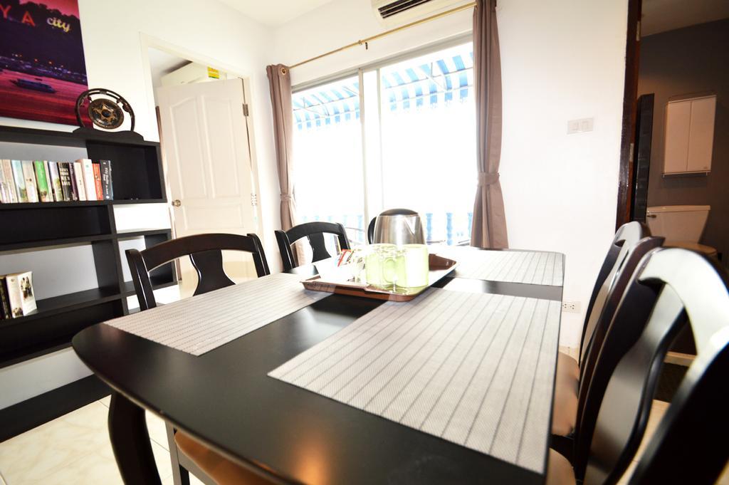 Ruamchok Ocean View Apartment Pattaya Bagian luar foto