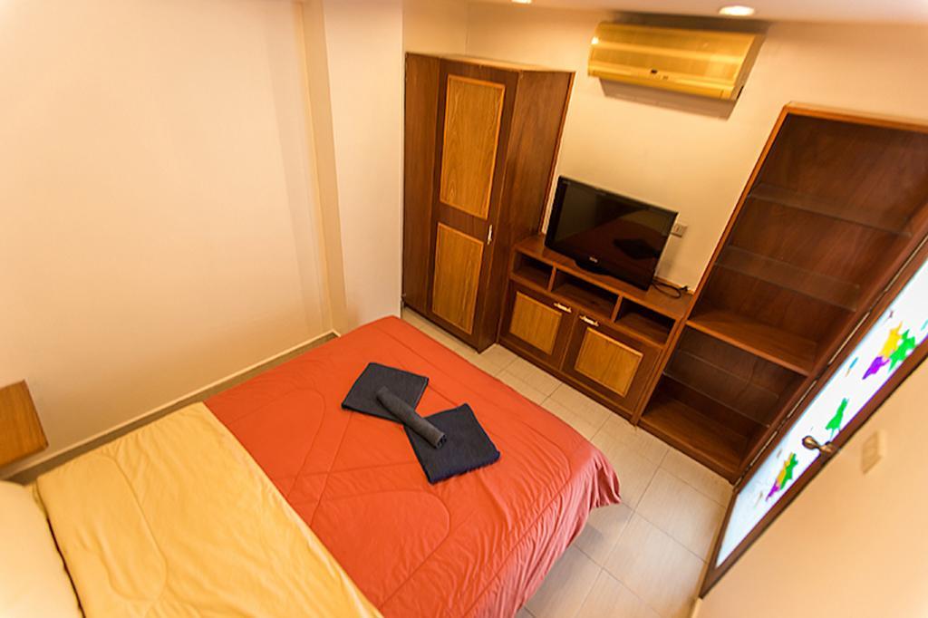 Ruamchok Ocean View Apartment Pattaya Bagian luar foto