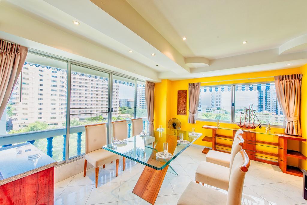 Ruamchok Ocean View Apartment Pattaya Bagian luar foto