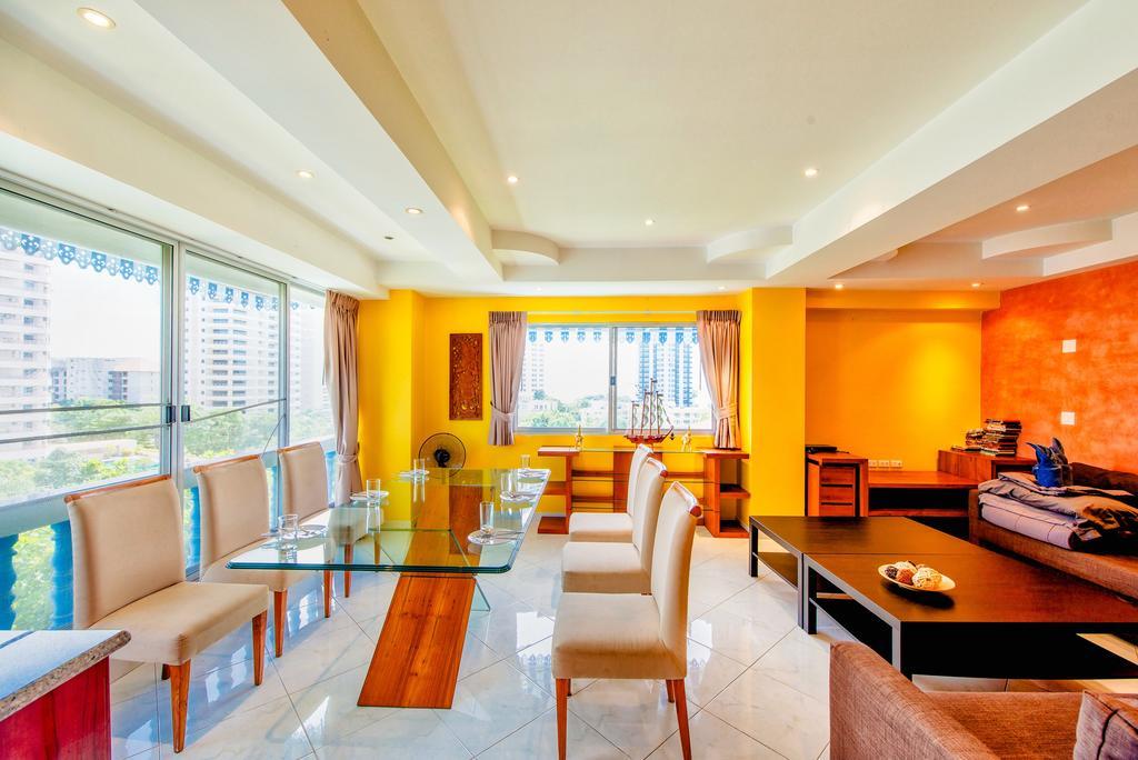 Ruamchok Ocean View Apartment Pattaya Bagian luar foto